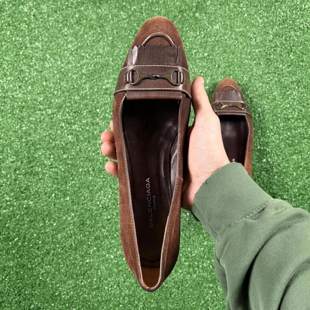 Vintage Balenciaga brown heels